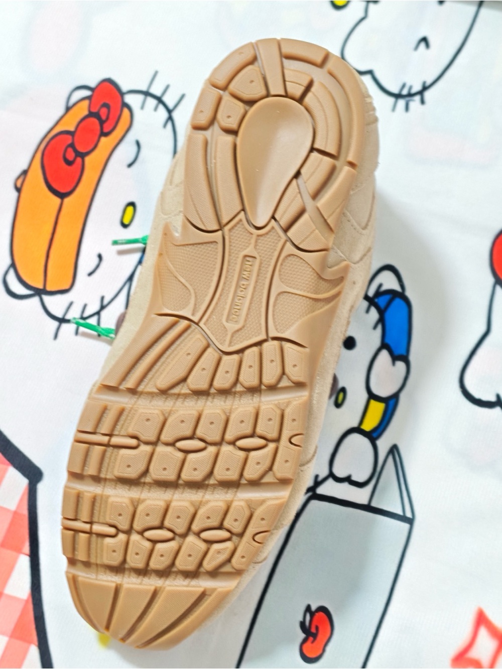 Miu Miu Beige Suede Kids Sneakers with Green, Brown & Cream Laces - Picture 5 of 6